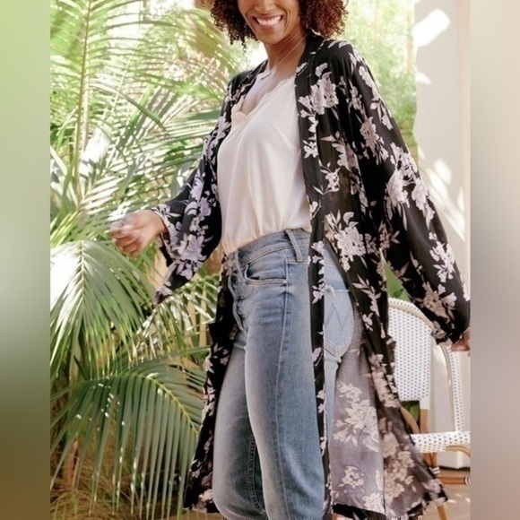 3/$30 _ SPIRITUAL GANGSTER | Floral Maya Kimono Black Grey one size fits most - Picture 12 of 12